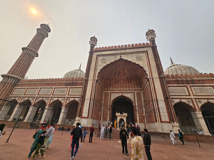 Část druhá: Cesta k chrámu Jama Masjid