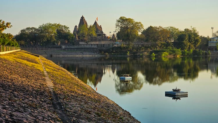 7.3. 2025 Ranní meditace u Shivsagar Lake